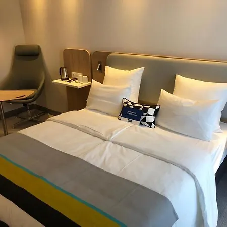 Express - East By Ihg Ξενοδοχείο