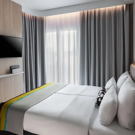 Express - East By Ihg Otel Münih
