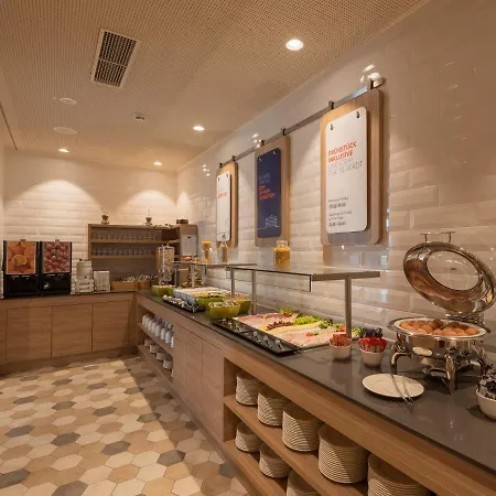 Hotel Express - East By Ihg