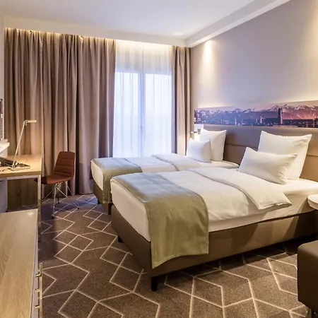 Hotel Express - East By Ihg