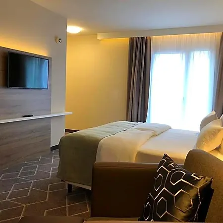 Express - East By Ihg München