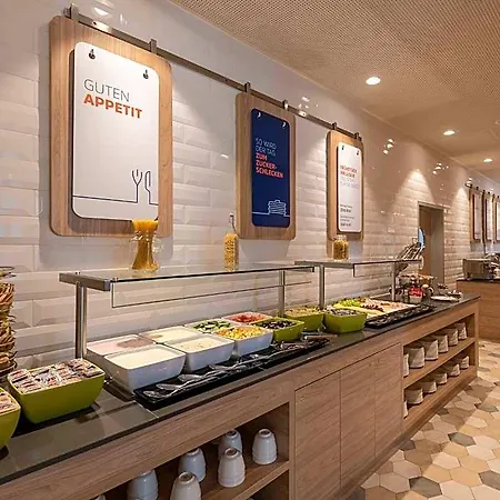 Hotel Express - East By Ihg