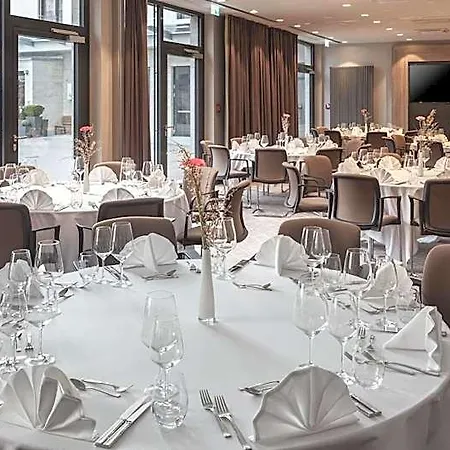Hotel Express - East By Ihg