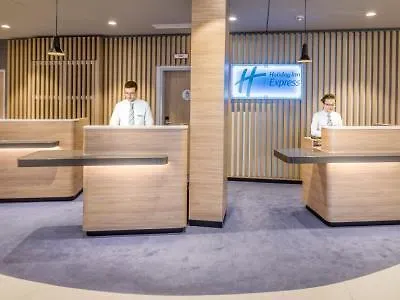 Hotel Express - East By Ihg 3*