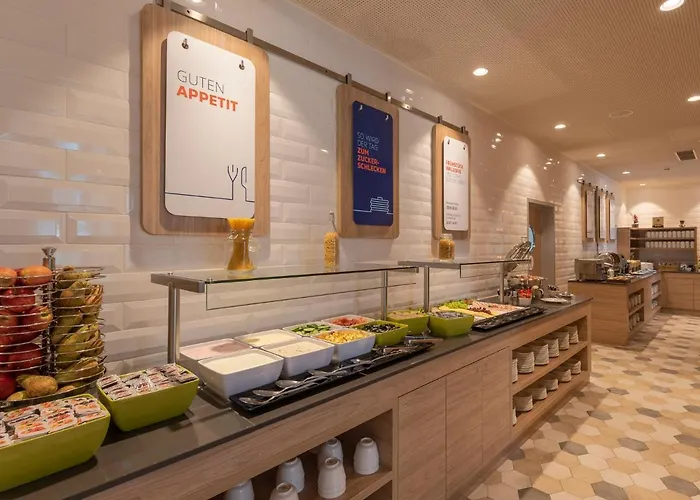 Hotel Express - East By Ihg
