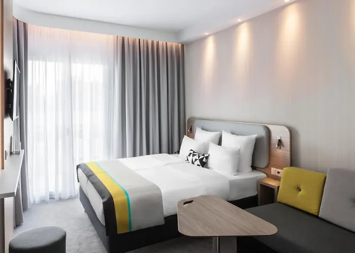 Express - East By Ihg 3* Munich